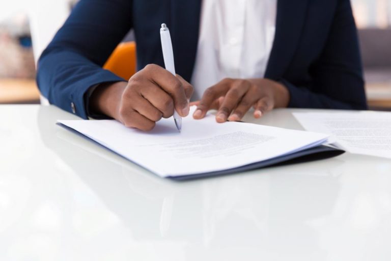 HLM le transfert du bail estil automatique