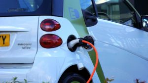 Achat voiture électrique ou hybride